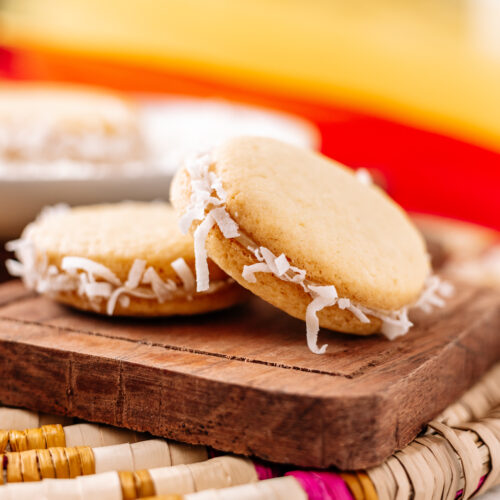 How to make Alfajores